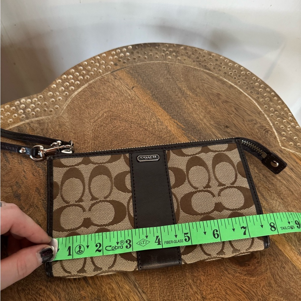Coach Wristlet Coin Purse Wallet Designer Retro y2k 90’s 2000’s feminine - Picture 8 of 10